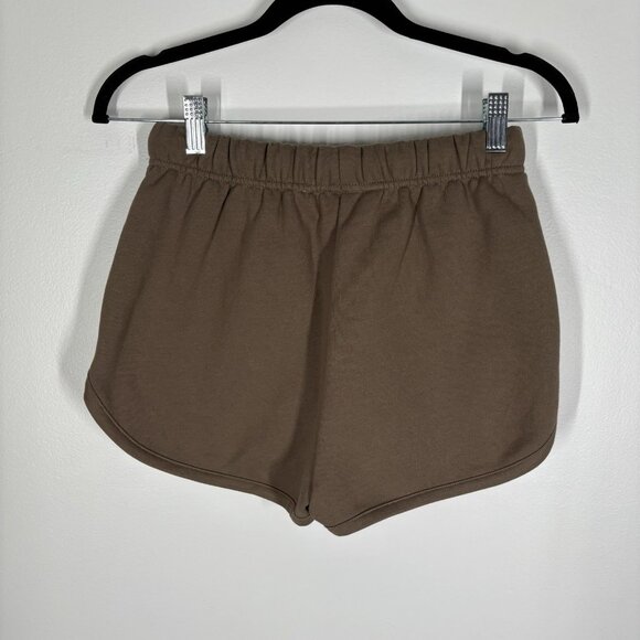 Fear Of God Essentials Women S Brown Wood Fleece Logo 80s High Rise Sweat Shorts - Picture 8 of 11